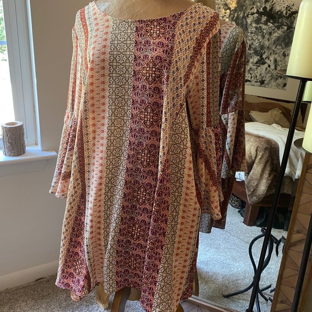 Bell sleeve bohemian tunic dress from Umgee
